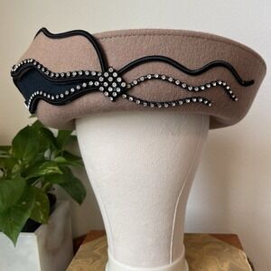 Mr Hi's LADIES ELEGANT TAN WOOL Felt HAT Raised Brim RHINESTONES Black Accents